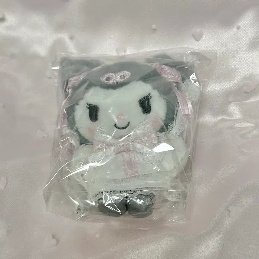 [BUNJANG] Sanrio Kuromi White Frill Mascot (Sealed) / 미개봉) 산리오 화이트 프릴 쿠로미 마스코트 판매