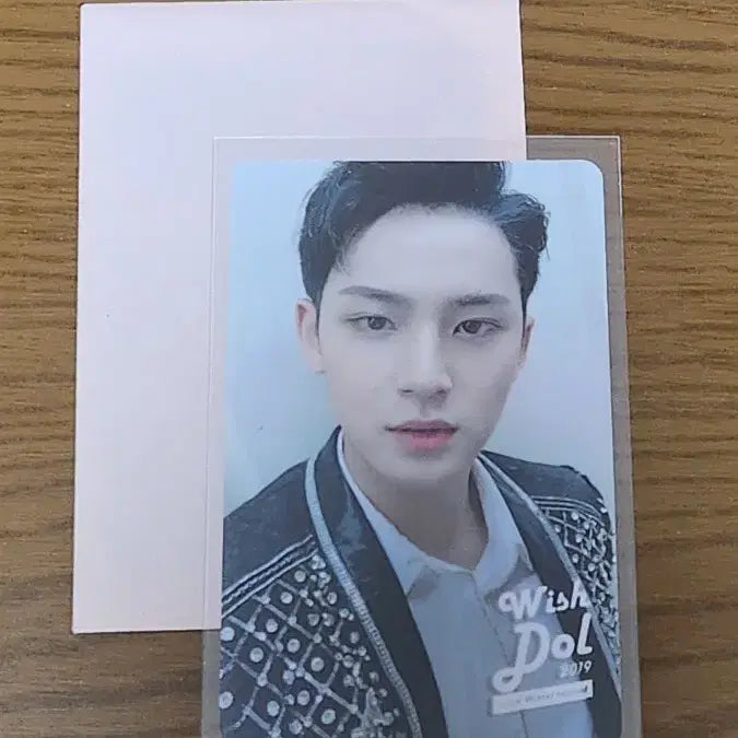 [SOLD OUT] 세븐틴 급처 / 민규 이루지 6주년 펜던트 인컴플릿 포카