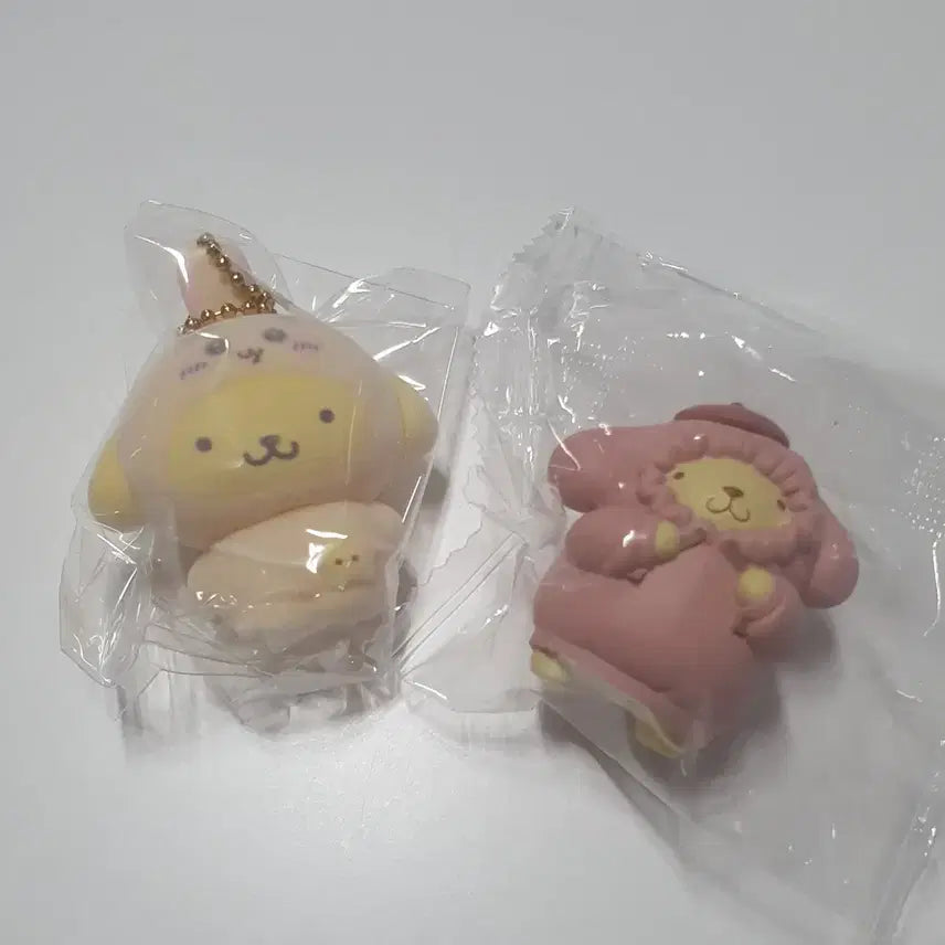 [BUNJANG] Sanrio x Chiikawa Collaboration Fluffy Figure &amp; Sanrio Mugyuu Hood Figure - Pompompurin Bundle Set / 산리오X치이카와 콜라보 플로키 / 산리오 무규규 후드 가챠 폼폼푸린