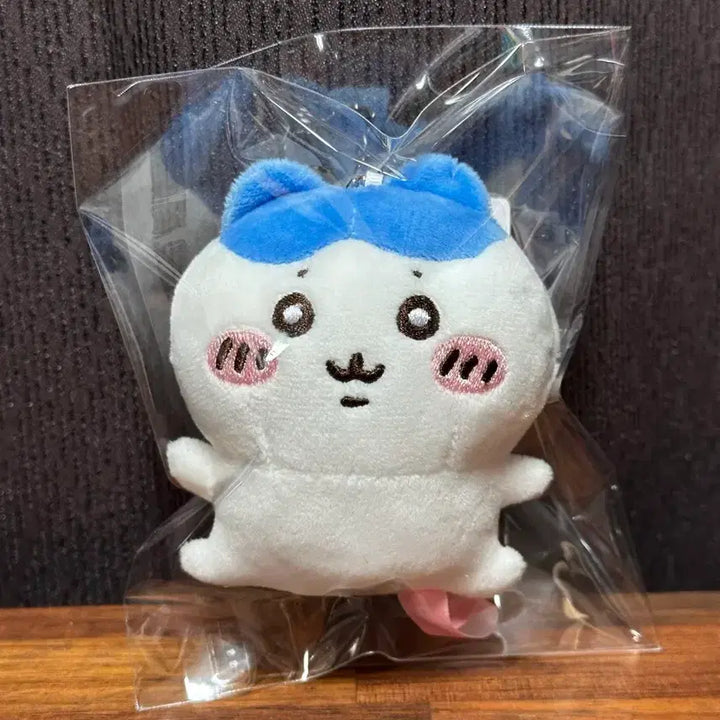 [BUNJANG] Chiikawa Hachiware Noun Figure / 치이카와 콩눈 하치와레