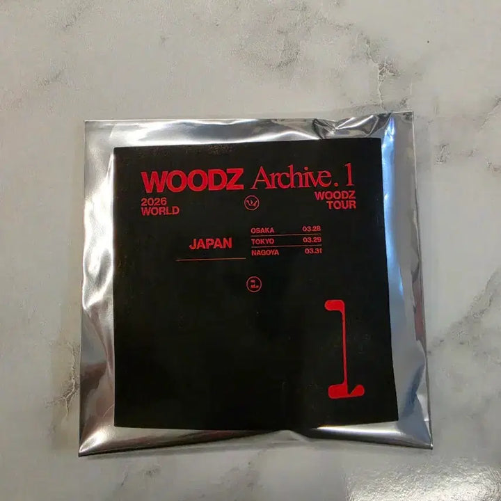 [BUNJANG] WOODZ Japan Limited Keyring / woodz 우즈 일본 한정 키링