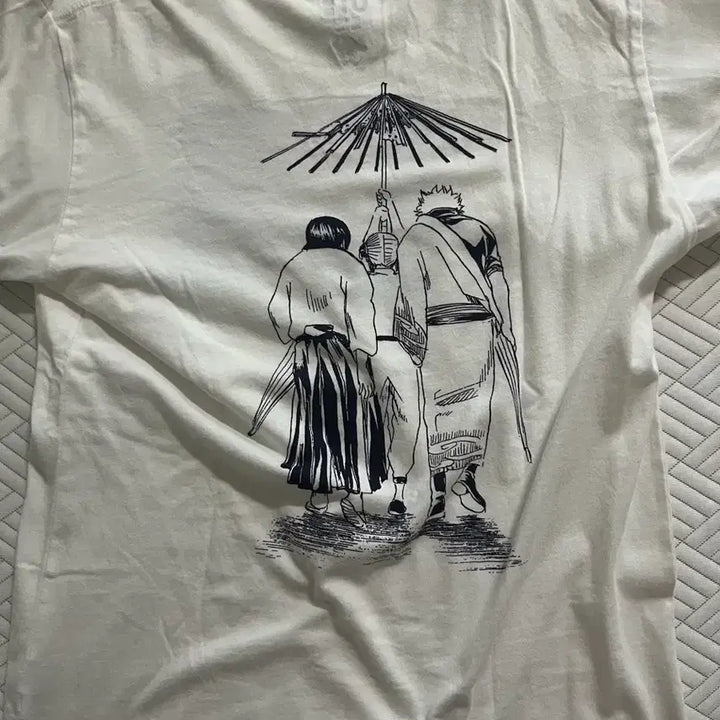 [BUNJANG] Gintama Kagura Uniqlo T-Shirt / 은혼 카구라 유니클로 티셔츠