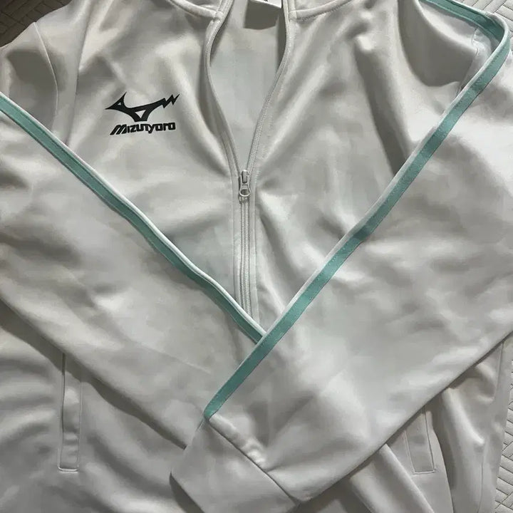 [BUNJANG] Haikyu!! Aoba Johsai Jersey (Don Quijote Collaboration) M Size / 하이큐 아오바조사이 져지(돈키호테)