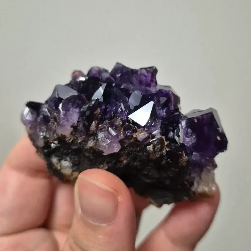 [BUNJANG] Deep Amethyst Cluster Crystal - Natural Birthstone / 진한 포도주빛 자수정! 클러스터 원석 결정 광물 탄생석