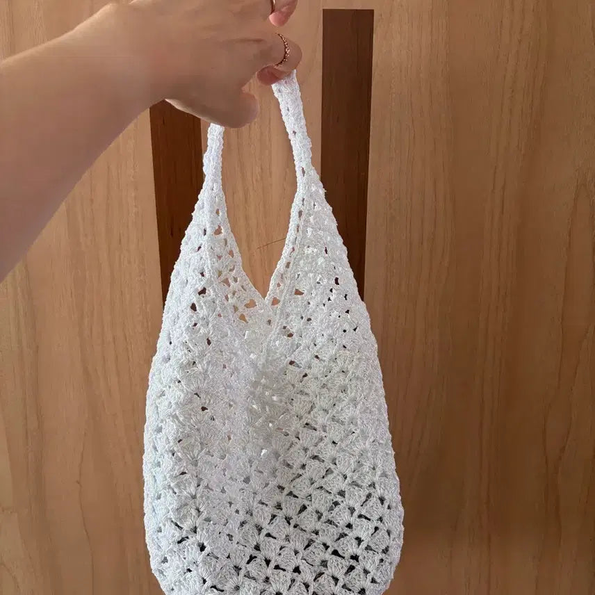 [BUNJANG] Metal Shoulder Bag / 메탈실버백
