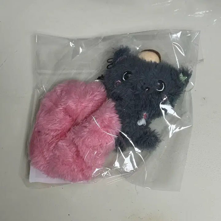 [BUNJANG] NCT WISH Riku Wish Doll Scrunchie / 엔시티 위시 리쿠 쿠리 위시돌 스크런치