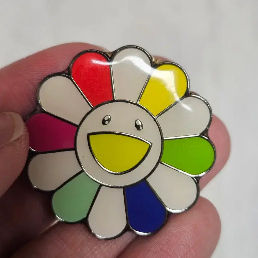 [BUNJANG] Takashi Murakami Flower Pin Set (2 pcs) / 최종가 무라카미타카시 플라워 핀 뺏지 2개 일괄판매 카이카이키키