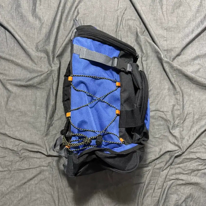 [SOLD OUT] Dell Vintage Tech Backpack Sz OS