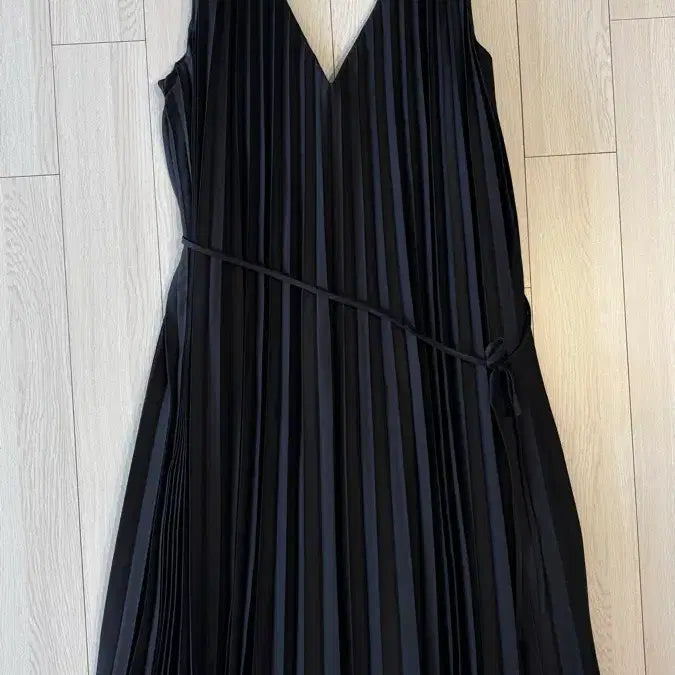 [BUNJANG] Banana Republic Black Pleated Dress XS / 바나나리퍼블릭 원피스 (새상품)