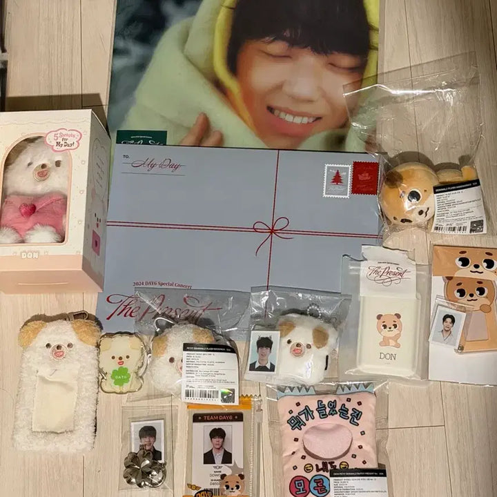 [BUNJANG] Young K (Day6) Bundle Set Photocard Holder &amp; Grip Tok / 도운 md 일괄판매