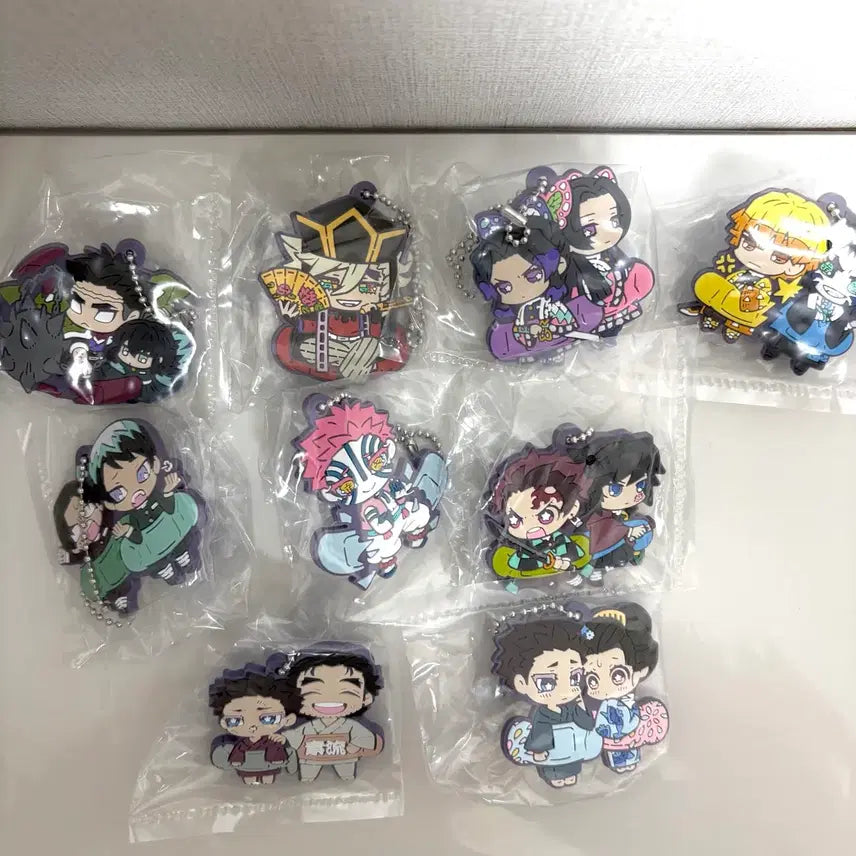 [BUNJANG] Demon Slayer: Kimetsu no Yaiba Mugen Train Arc Caravan Choco Rubber Mascot Gacha Full Set Cube / 귀멸의 칼날 귀칼 무한성편 캬라반쵸코 러버 마스코트 가챠 전종 큐브