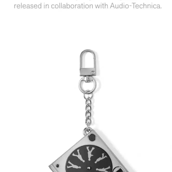 [BUNJANG] BTS Arirang Turntable Keyring / BTS 방탄소년단 ARIRANG 아리랑 Turntable 턴테이블 키링