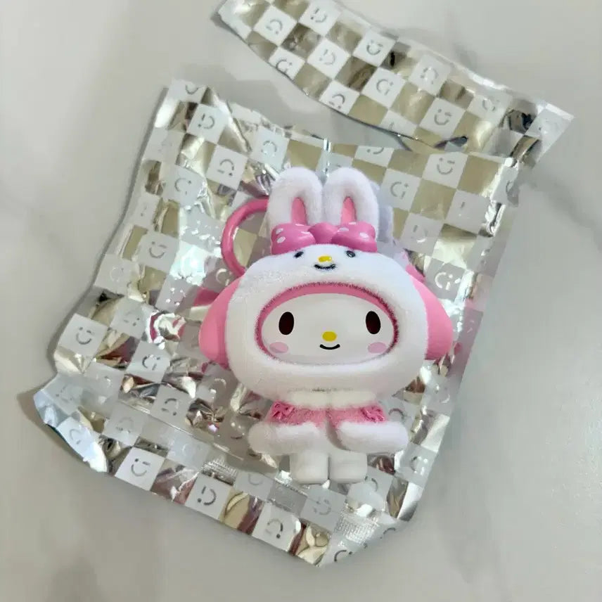 [BUNJANG] Miniso Sanrio Face Change Keychain My Melody / 미니소 산리오 페이스 체인지 키링 마이멜로디