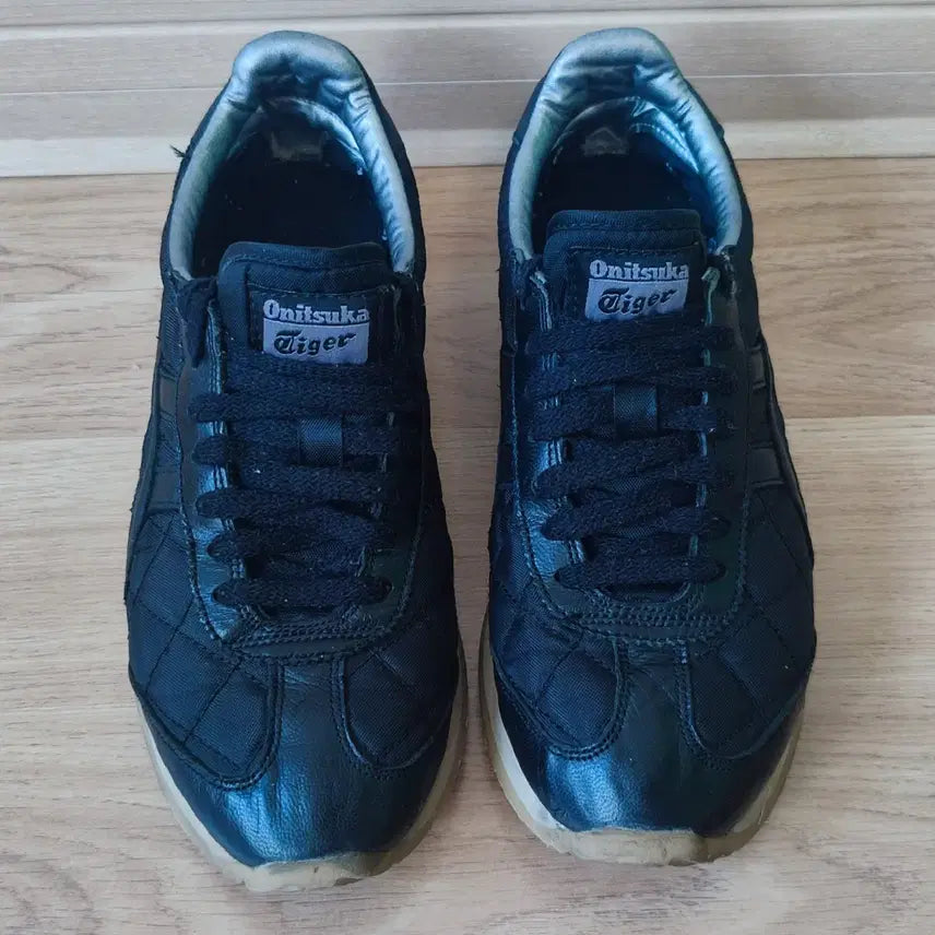 [BUNJANG] Onitsuka Tiger Mexico 66 Black Quilted Sneakers / 오니츠카타이거 멕시코 66 블랙 퀼팅 230