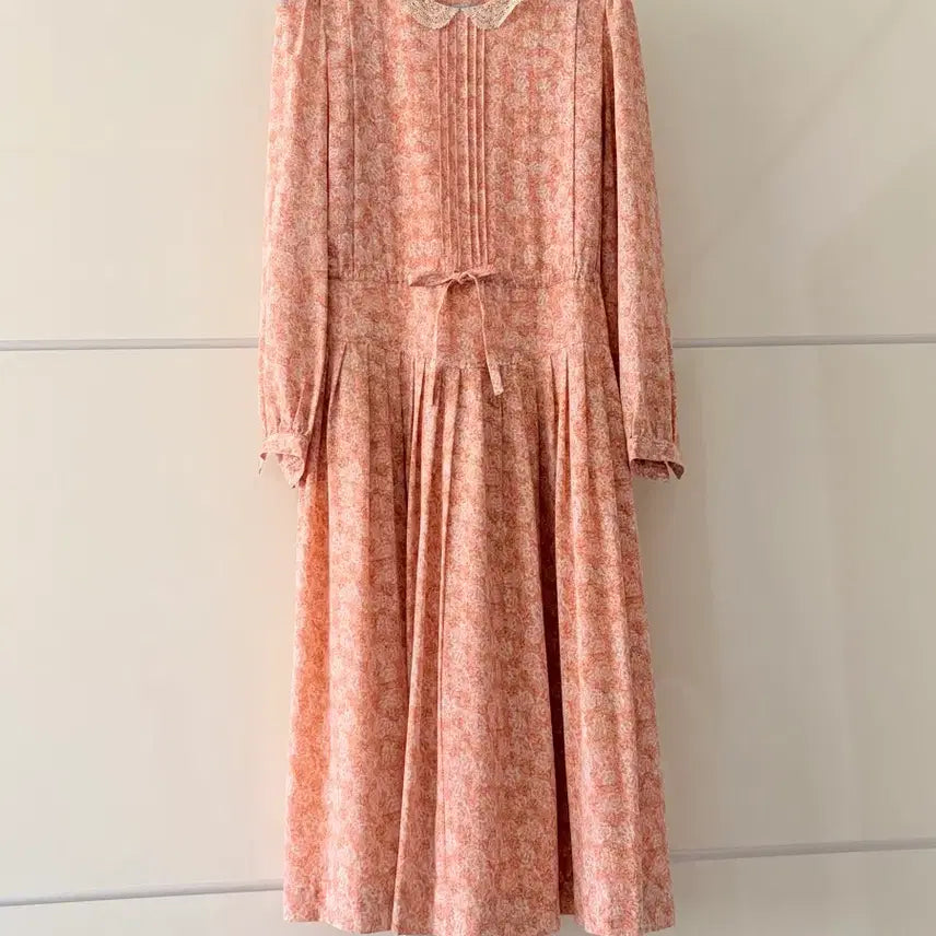 [BUNJANG] Apricot Lace Collar Long Dress / 살구빛 빈티지원피스