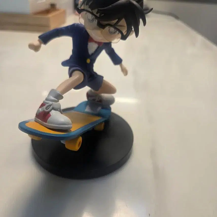 [BUNJANG] Detective Conan Skateboard Figure / 명탐정 코난 스케이트보드 피규어