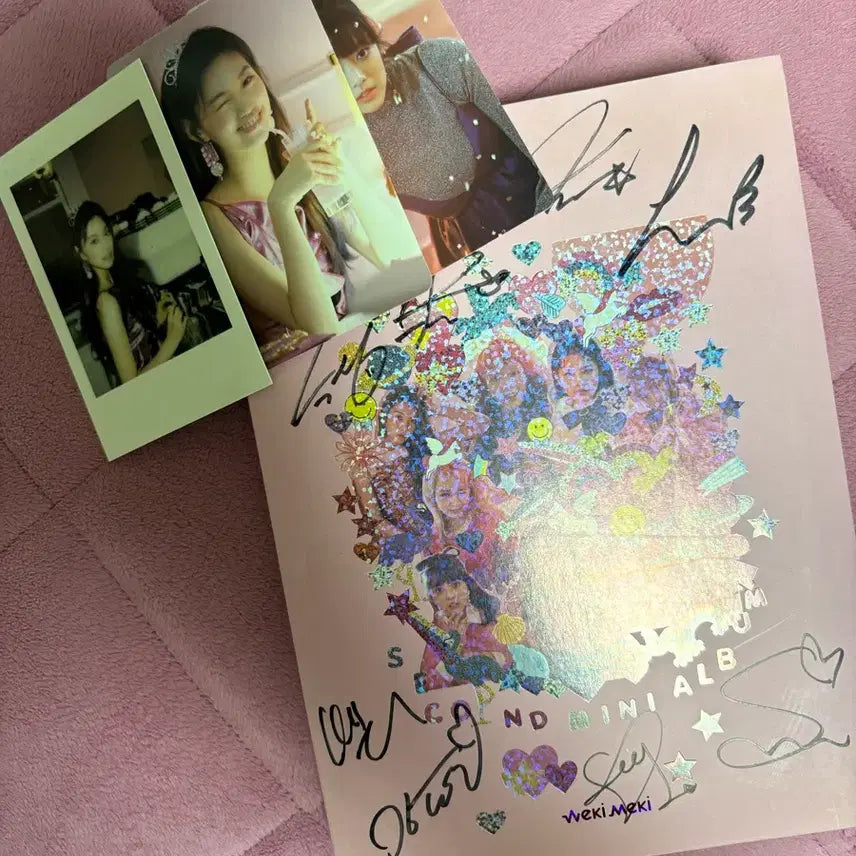 [BUNJANG] Weki Meki Signed Album with Photocards / 위키미키 Weki Meki 앨범 친필 싸인
