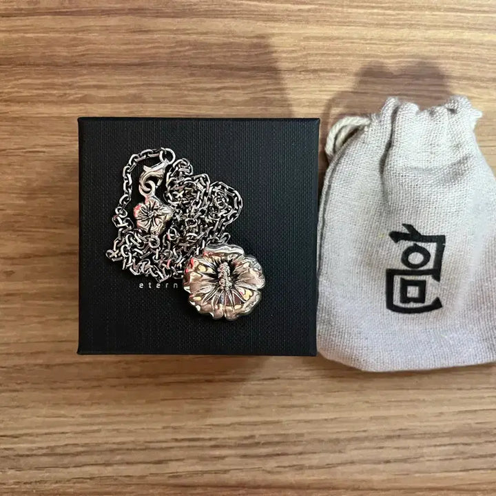 [SOLD OUT] 무궁화랑 무궁화 순은 펜던트 판매합니다.