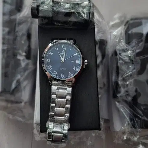 [SOLD OUT] [로마 숫자] 다이얼 메탈 시계