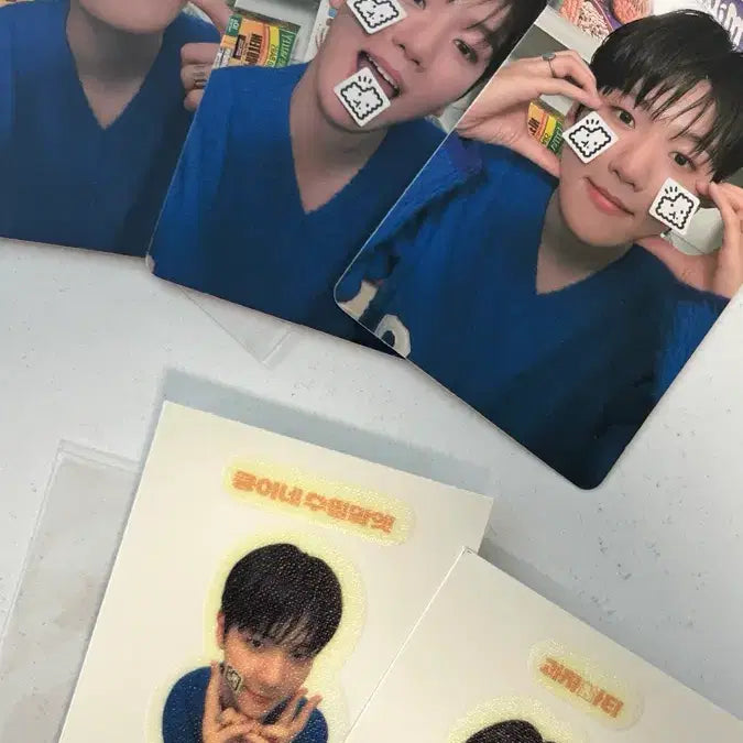 [BUNJANG] Baekhyun K-Pop Photocard, Sticker, Poster / 백현 과자파티 포카 띠부실 포스터 양도