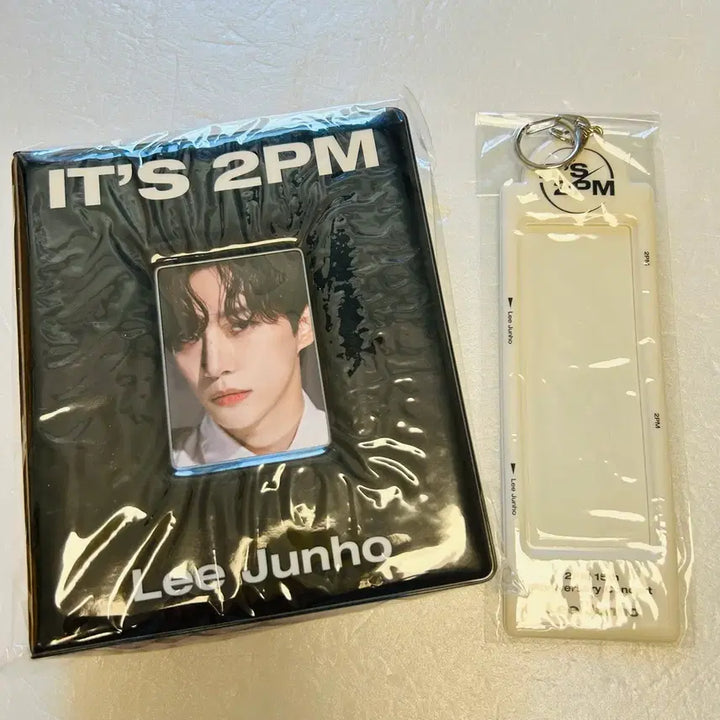 [BUNJANG] 2PM Junho Necklace + Collect Book + 4-Cut Photo Keyring Bundle Set / It&