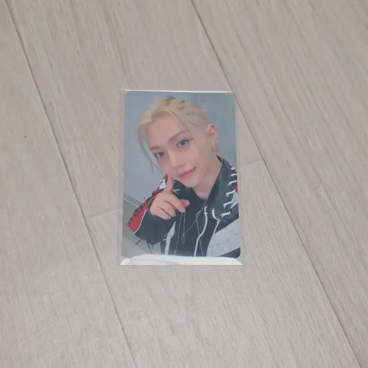 [BUNJANG] Stray Kids Hollow Felix Photocard / 스트레이키즈 할로우 hollow 오프라인 회장 한정 필릭스 포카
