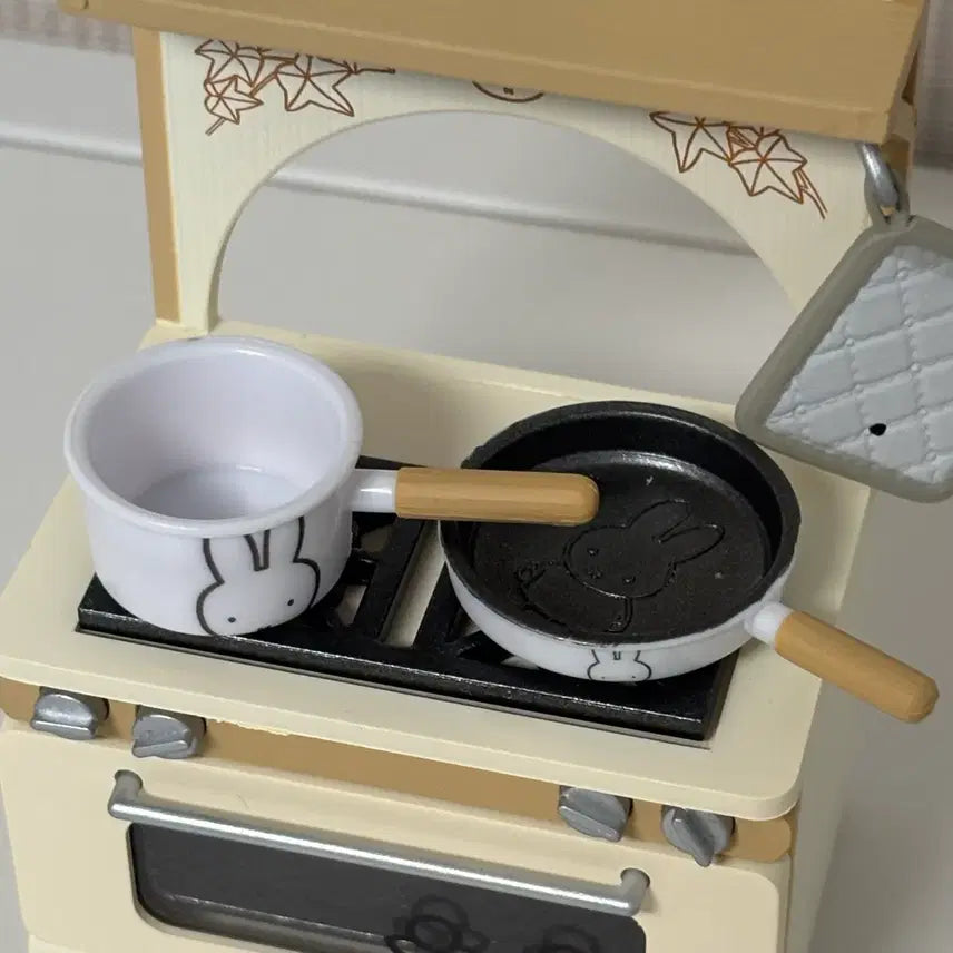 [BUNJANG] Re-Ment Miffy Kitchen Miniatures / 리멘트 미피 키친 일괄판매 (구성품 사진 확인)