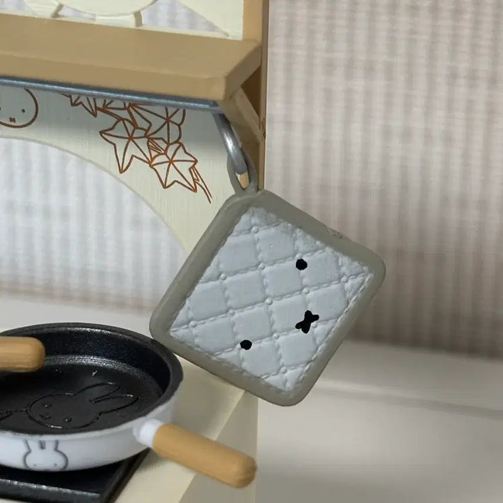[BUNJANG] Re-Ment Miffy Kitchen Miniatures / 리멘트 미피 키친 판매 (구성품 사진 확인)
