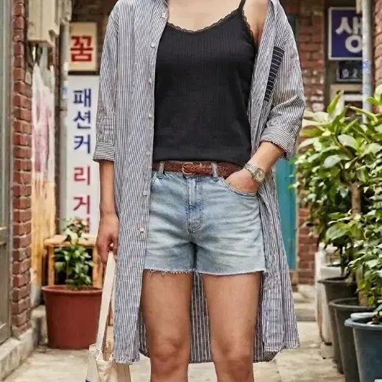 [BUNJANG] Stylish Striped Long Shirt / 세련된 스트라이프 롱 셔츠 F