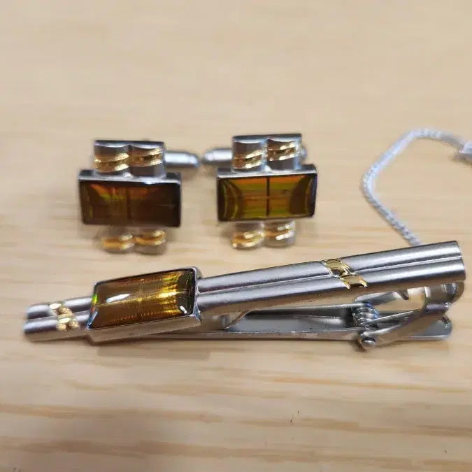 [BUNJANG] Samsung Semiconductor 256M DRAM Development Commemorative Cufflinks and Tie Pin Set / [희귀]삼성반도체 256메가디랩 반도체 개발기념 커프스버튼/타이핀세트