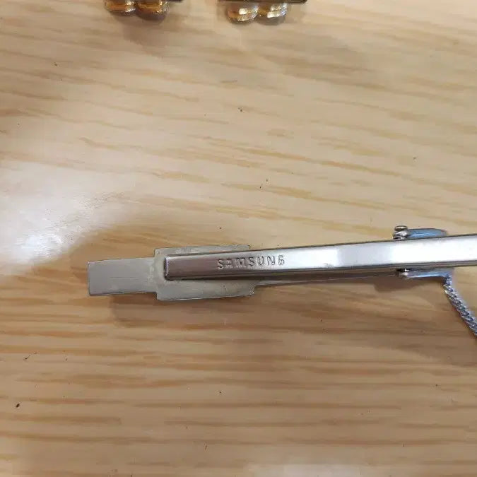 [BUNJANG] Samsung Semiconductor 256M DRAM Development Commemorative Cufflinks and Tie Pin Set / [희귀]삼성반도체 256메가디랩 반도체 개발기념 커프스버튼/타이핀세트