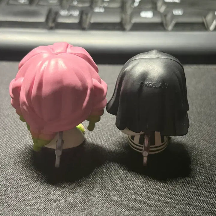 [BUNJANG] Demon Slayer Petatto Wind-up Gacha Figures Kanroji Mitsuri, Iguro Obanai / 귀멸의칼날 페탓토 태엽 피규어 가챠 미츠리,이구로 오바나이