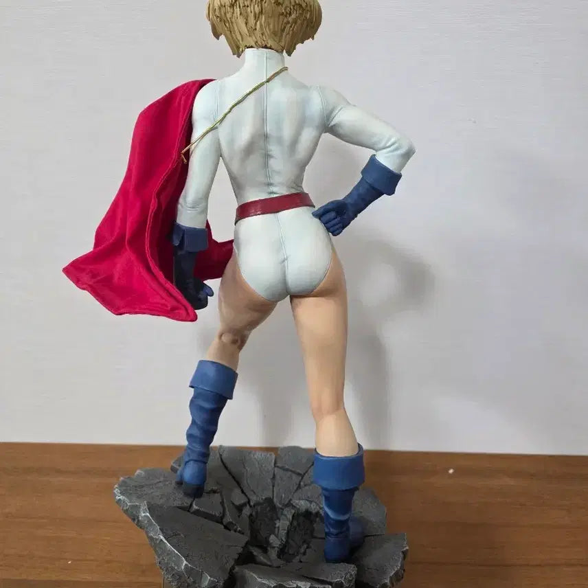 [BUNJANG] Sideshow Power Girl Premium Format Figure / 사이드쇼 파워걸 프리미엄포맷