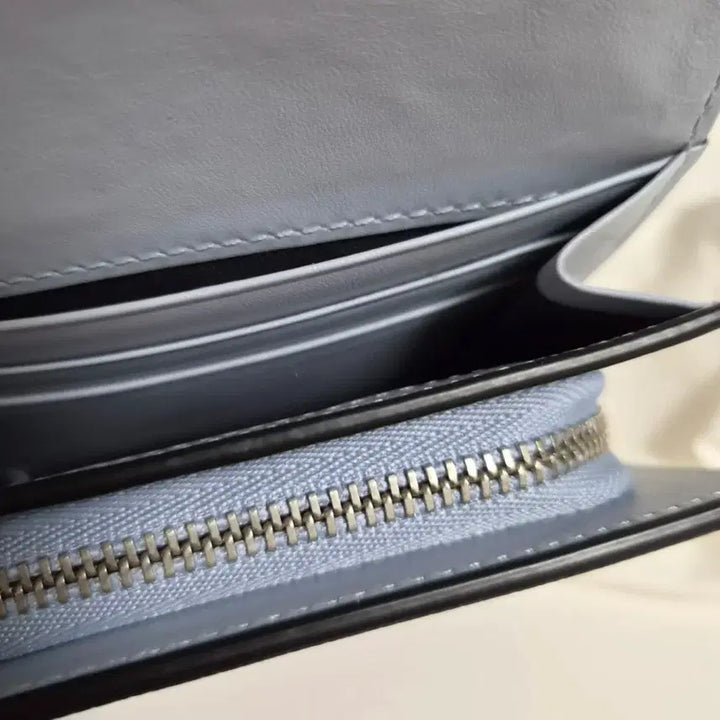 [BUNJANG] Louis Quatorze Lara Bifold Wallet / 루이까또즈 브랜드 라라 반지갑
