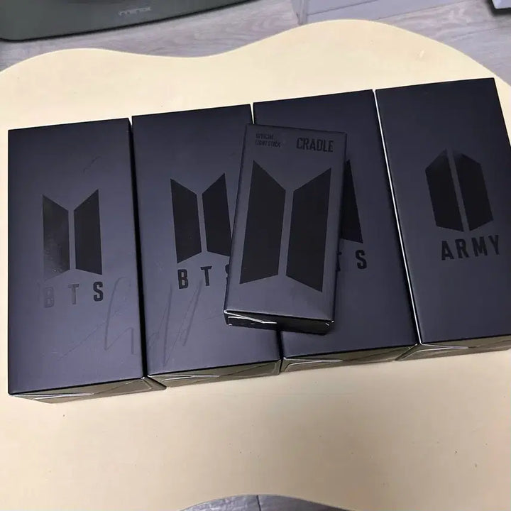 [BUNJANG] BTS Official Lightstick ARMY Bomb Ver.4 / BTS 공식 응원봉 아미밤 ver4