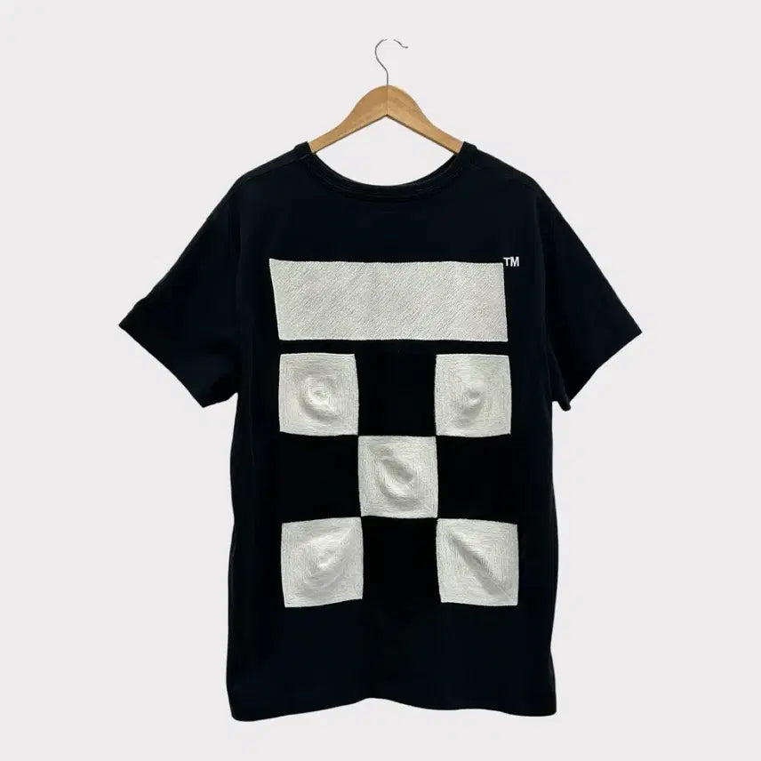 [SOLD OUT] [M] 오프화이트 빅 체커보드 반팔티 블랙