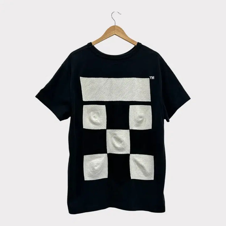[SOLD OUT] [M] 오프화이트 빅 체커보드 반팔티 블랙