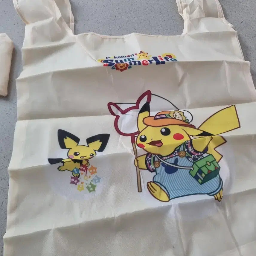 [BUNJANG] VT Cosmetics Pokemon Edition Picnic Basket &amp; Acrylic Memo Pad Bundle Set / 브이티 포켓몬 에디션 장바구니, 아크릴 메모대 일괄 판매