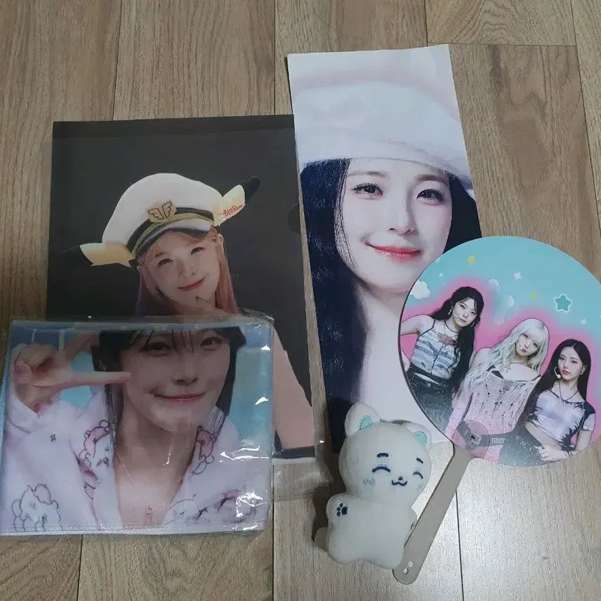 [BUNJANG] fromis_9 Baek Ji-heon Bundle Set Poster/Photobook / 백지헌 프로미스나인 일괄