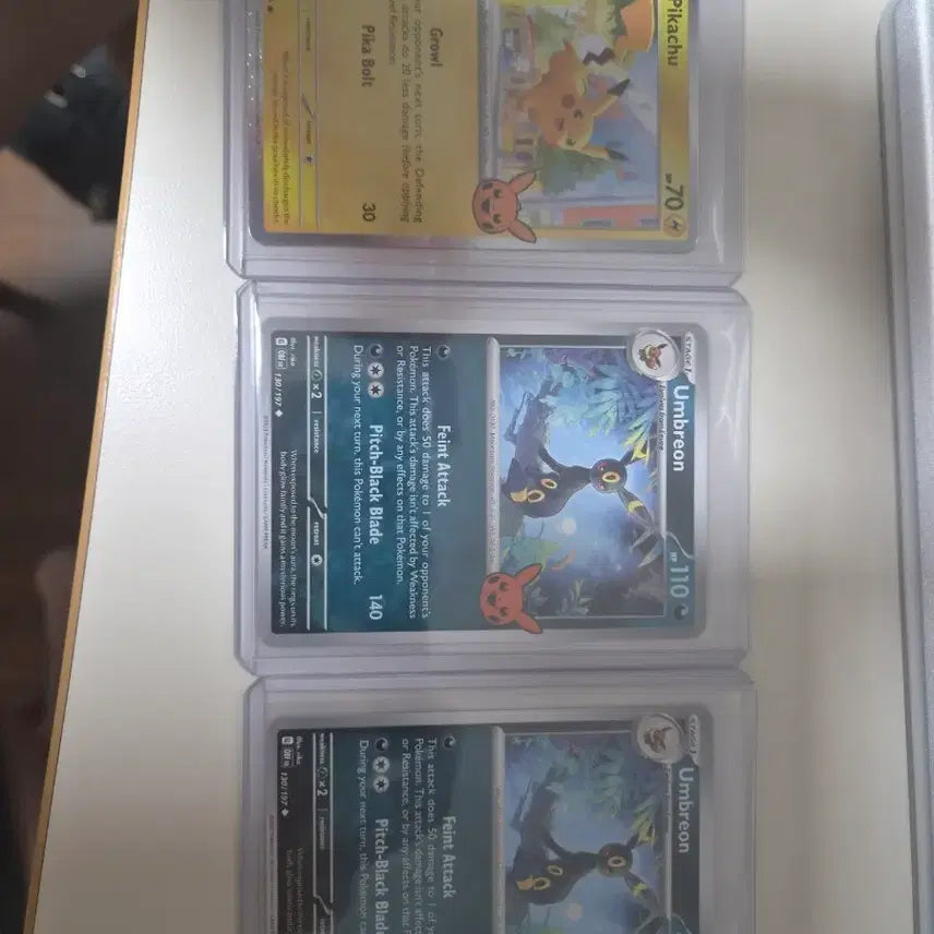 [BUNJANG] 2024 Halloween Pikachu &amp; Umbreon Pokemon Card / 2024 할로윈 포켓몬카드