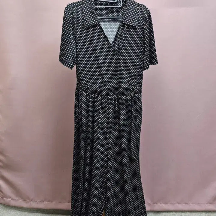 [BUNJANG] Plastic Island Pattern Lapel Style Jumpsuit / 플라스틱아일랜드 패턴 카라 랩스타일 점프수트