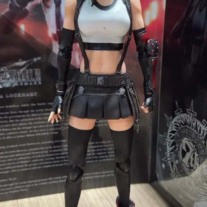 [BUNJANG] Final Fantasy VII Tifa Lockhart Face Adjusted Version Play Arts Kai Figure / 플레이아츠 파이널 판타지7 티파 록하트 얼굴수정버전