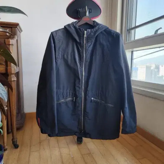 [SOLD OUT] [L-XL] 00s 프라다스포츠 리네아로사 후드자켓