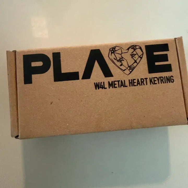 [BUNJANG] PLAVE W4L 2nd Anniversary Metal Heart Keyring / 플레이브 w4l 2주년 메탈 하트 키링