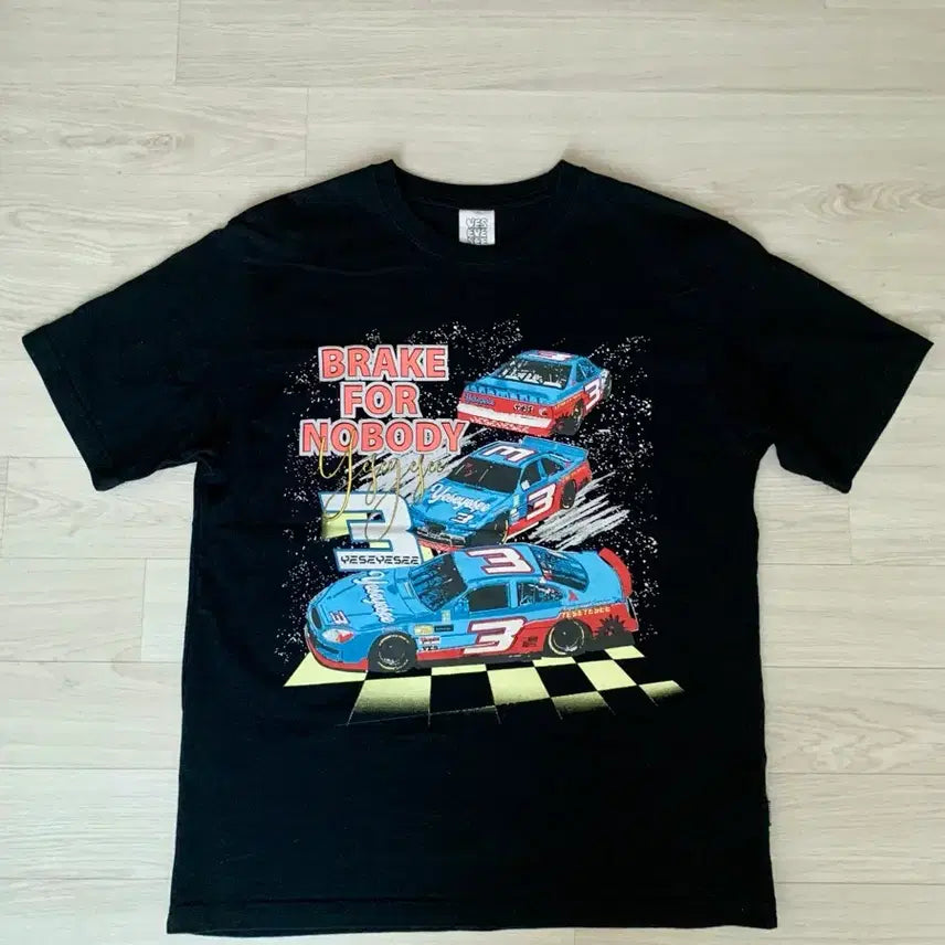 [BUNJANG] YESSE YESEYESEE Racing Car T-Shirt Black M / 무신사 예스아이씨 레이싱카 반팔티셔츠