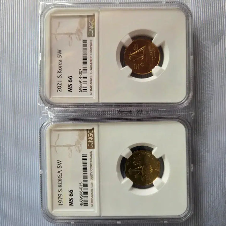[BUNJANG] South Korean 5 Won Coin Set (1979, 2021) NGC MS66 Graded / 5원 동전 (1979년,2021년) NGC MS66등급