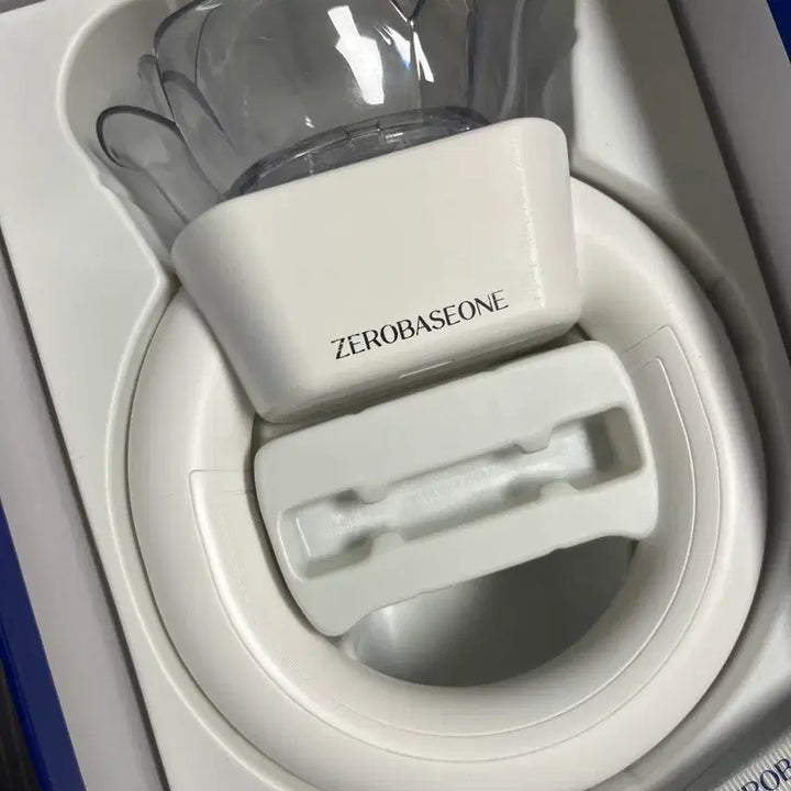 [BUNJANG] ZEROBASEONE Official Lightstick Rose Ring / 제로베이스원 응원봉 제베원 응원봉 로즈링 판매합니다