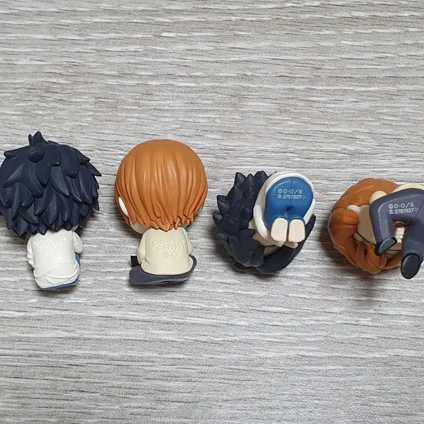 [BUNJANG] Death Note L &amp; Light Nemurasetai Gacha Figure Bundle / 오늘만급처)데스노트 엘 라이토 마치보케 네무라세타이 가챠 일괄