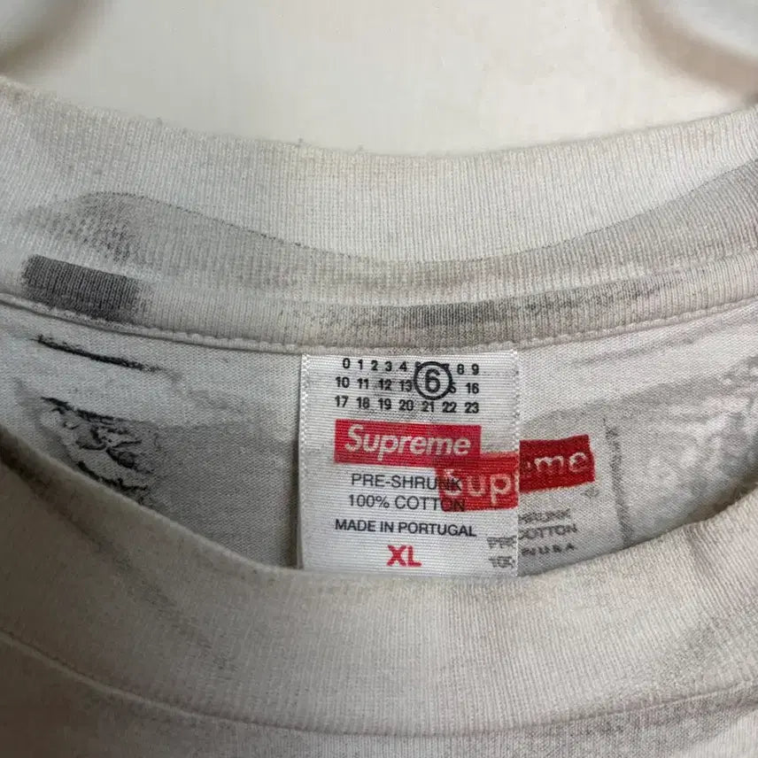 [SOLD OUT] 슈프림 x MM6 메종 마르지엘라 박스로고 티셔츠 화이트 XL