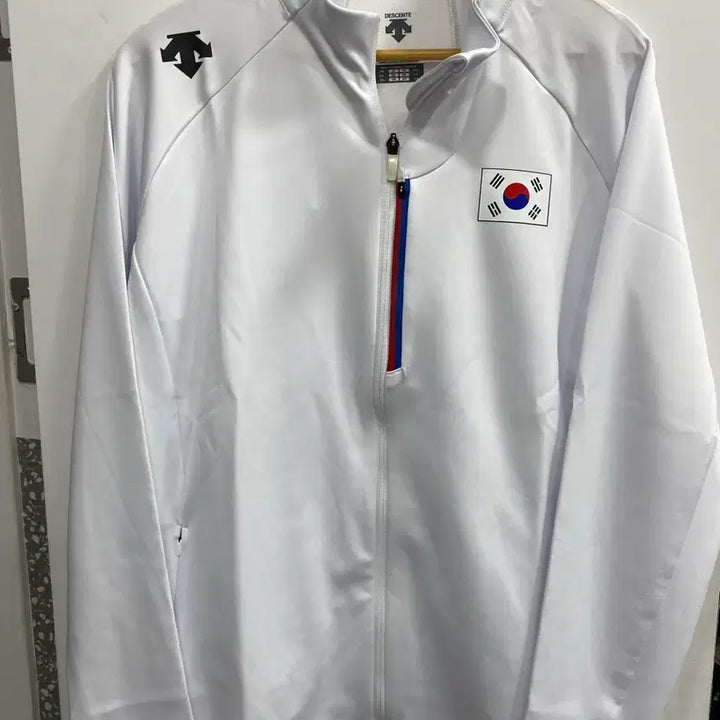 [BUNJANG] Descente South Korea National Team Training Jersey Track Top / [XL추천/표기2XL] 데드스탁 데상트 대한민국 국가대표 트레이닝 져지
